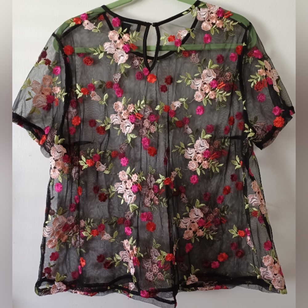 Forever 21+ sheer black floral embroidered shirt size 2X